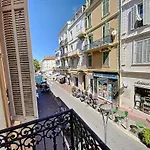 En Centre Ville Magnifique Pied A Terre Ran44