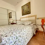 En Centre Ville Magnifique Pied A Terre Ran44