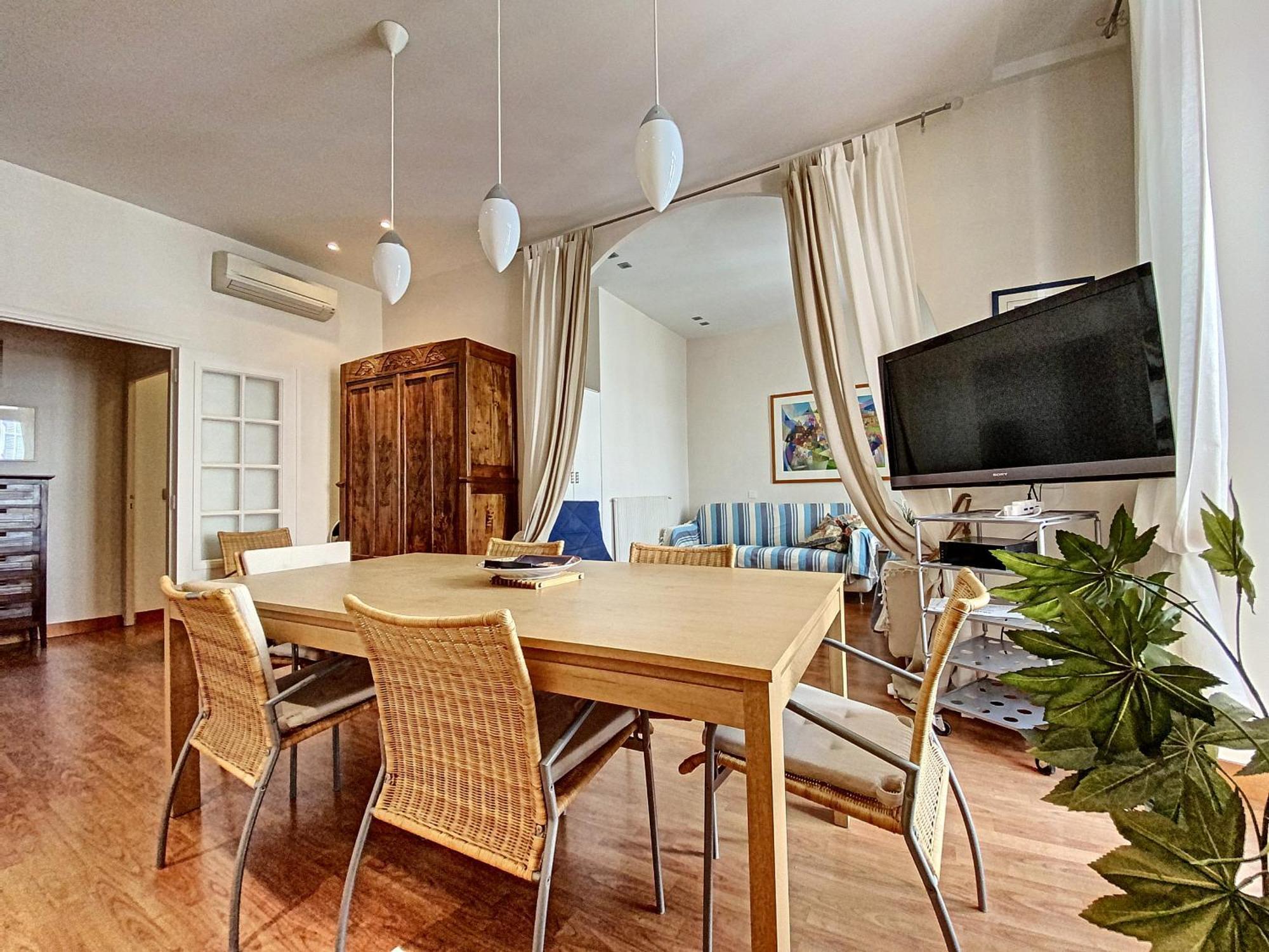 En Centre Magnifique Pied A Terre Ran44 Cannes